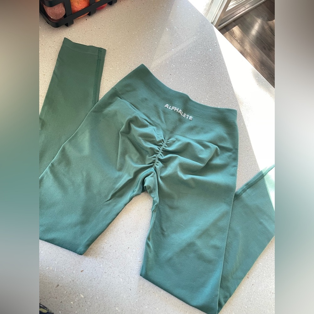 Alphalete amplify Ivy leggings size medium